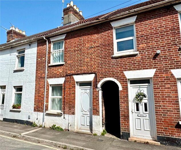 2 Bedroom Terraced House For Sale In Meadow Road, Salisbury, Wiltshire, SP2
