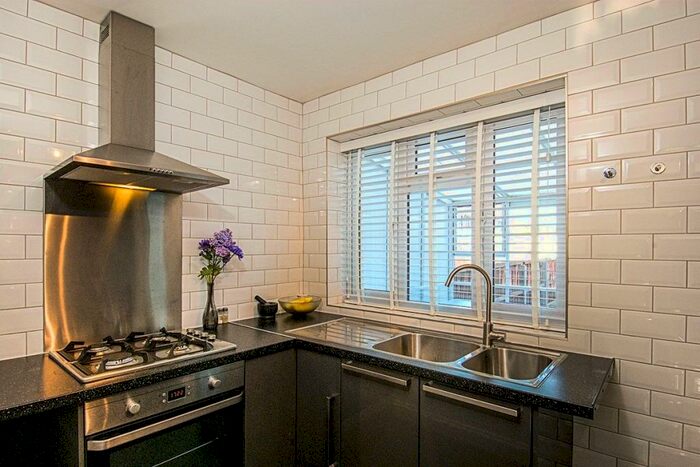 2 Bedroom Terraced House To Rent In Hazel Road, Erith, DA8