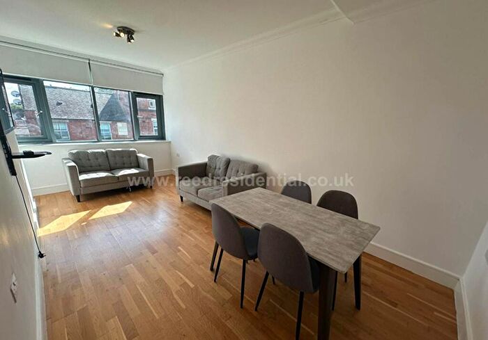 4 Bedroom Flat To Rent In Flat B Arthur Avenue - Copy, Lenton, East Midlands, NG7