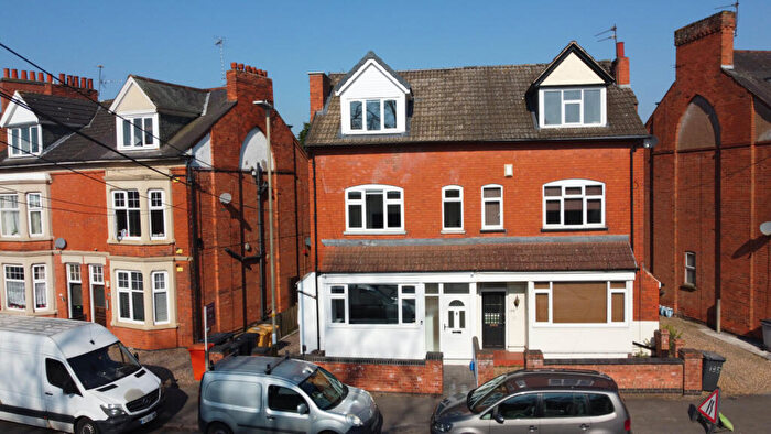 5 Bedroom Semi-Detached House To Rent In Knighton Road, Knighton, Leicester, LE2