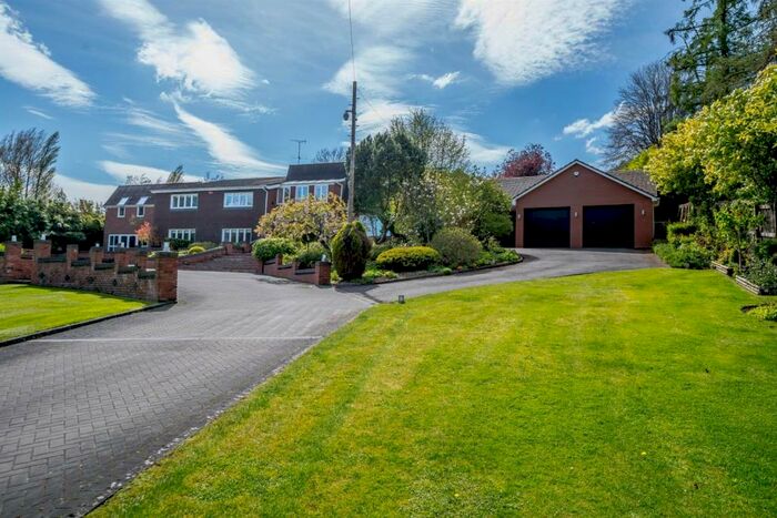 7 Bedroom Detached House For Sale In Wood Lane, Uttoxeter, Staffordshire, ST14