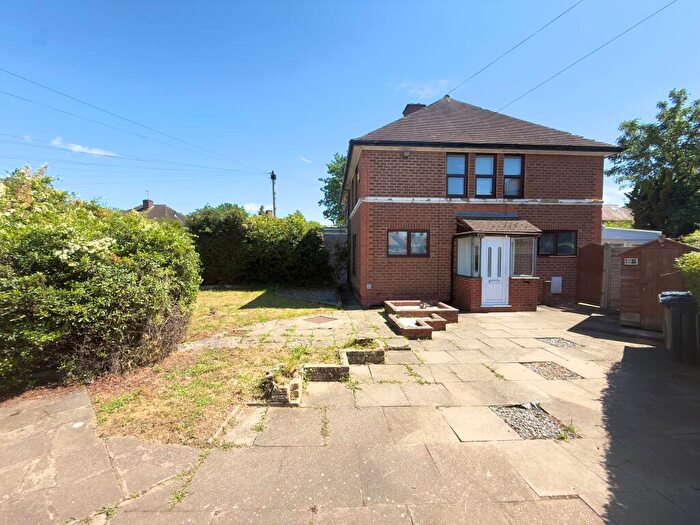 3 Bedroom House To Rent In Wyndhurst Road, Stechford, B33