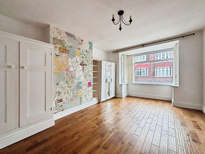 2 Bedroom Flat For Sale In Gordon Road, South Shields, NE34