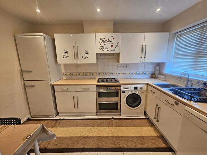 2 Bedroom Semi-Detached House For Sale In Sefton Avenue, Mill Hill, NW7