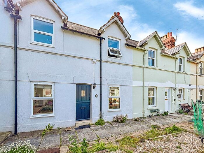 2 Bedroom Terraced House To Rent In Provident Place, Bridport, DT6