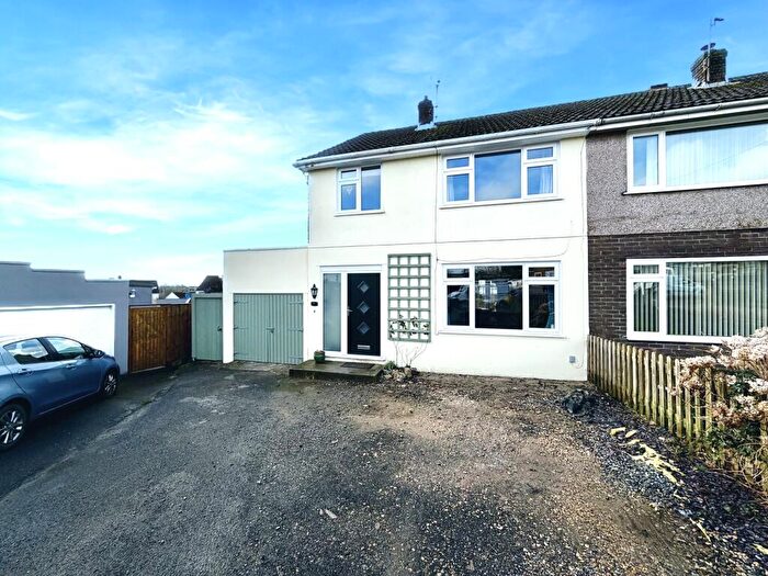 3 Bedroom Semi-Detached House For Sale In Williamston Close, Haverfordwest, SA61