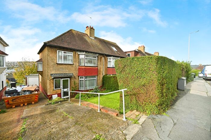 3 Bedroom Semi Detached House For Sale In Widdicombe Way, Brighton, BN2