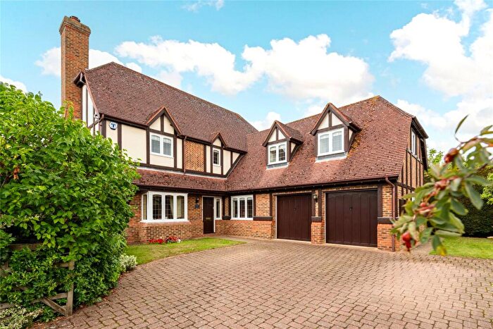 5 Bedroom Detached House For Sale In Timpsons Row, Olney, Buckinghamshire, MK46