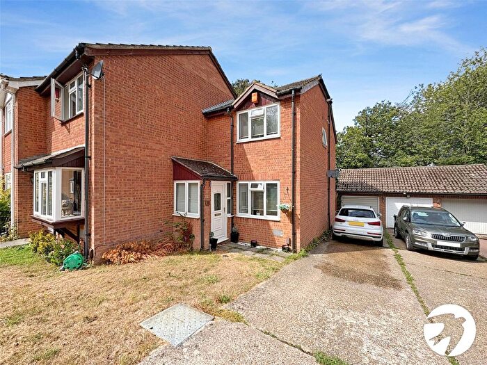 2 Bedroom End Terrace House To Rent In Micawber Close, Chatham, Kent, ME5