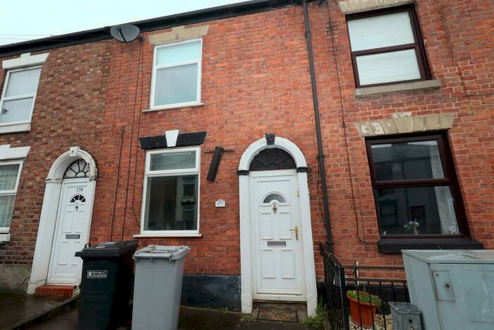 2 Bedroom Terraced House To Rent In Park Lane, Macclesfield, SK11