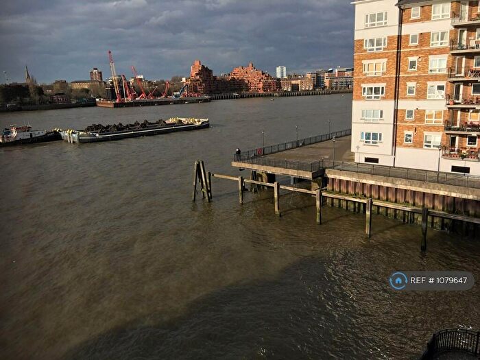 1 Bedroom Flat To Rent In Rotherhithe Street, London, SE16