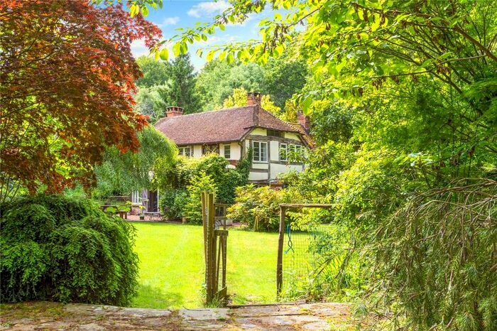 5 Bedroom Detached House For Sale In Wisborough Green, Billingshurst, West Sussex, RH14