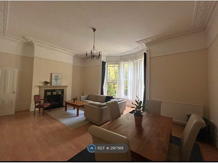 2 Bedroom Flat To Rent In Ashgrove Road, Bristol, BS6