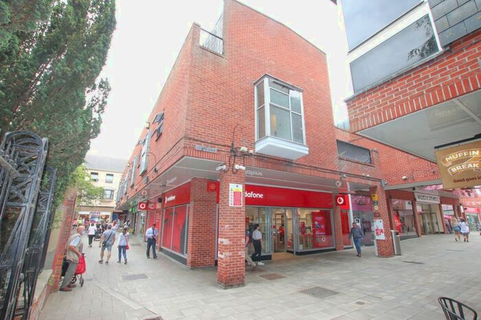 1 Bedroom Flat To Rent In Trinity Square, Colchester, CO1