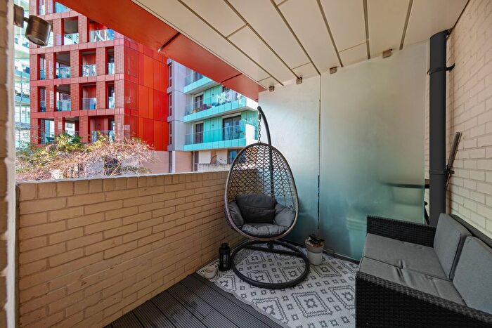 1 Bedroom Flat For Sale In Fiador Apartments, Telegraph Avenue London, SE10