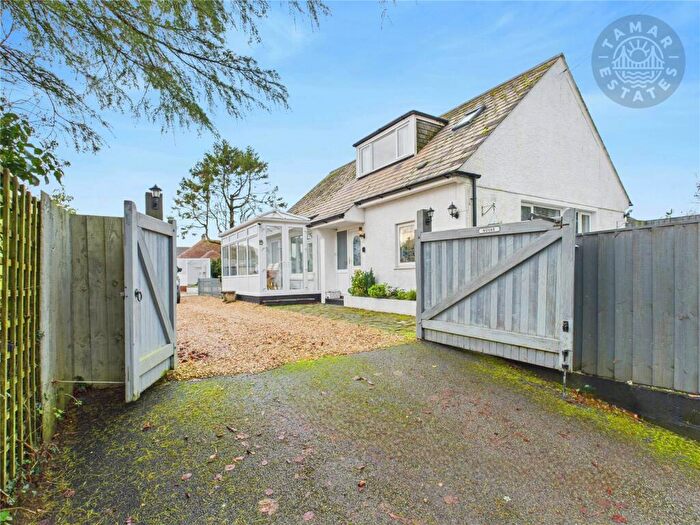 4 Bedroom Detached House For Sale In Tremeddan Lane, Liskeard, Cornwall, PL14