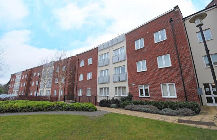 3 Bedroom Apartment To Rent In Beech Road, Headington, OX3