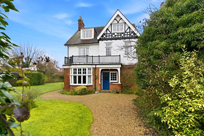 5 Bedroom Detached House For Sale In Rothamsted Avenue, Harpenden, Hertfordshire, AL5