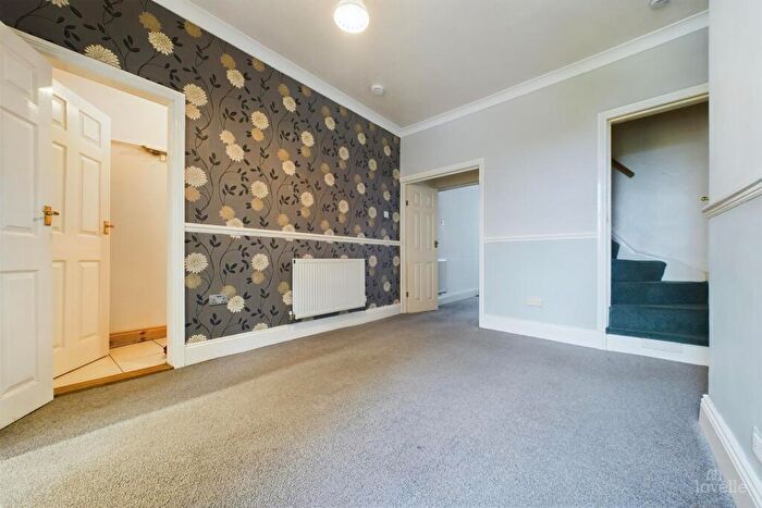 2 Bedroom Terraced House For Sale In Barrow Road, New Holland, North Lincolnshire, DN19