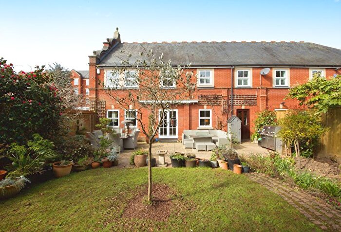 3 Bedroom Terraced House To Rent In Chapel Mews, Repton Park, IG8