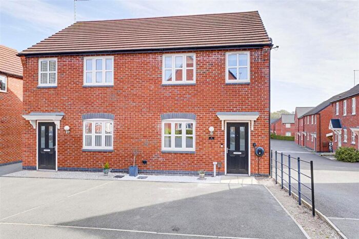 3 Bedroom Semi-Detached House For Sale In Bass Close, Linby, NG15