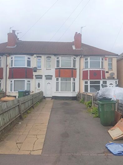 3 Bedroom Terraced House To Rent In All Saints Way, West Bromwich, West Midlands, B71