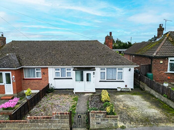 2 Bedroom Semi-Detached Bungalow For Sale In St. Johns Road, Higham, Rochester, Kent, ME3