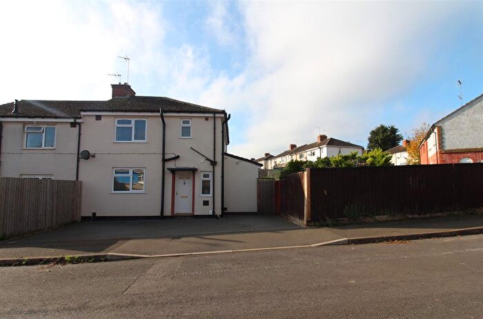 3 Bedroom End Of Terrace House To Rent In Hayway, Irthlingborough, Wellingborough, NN9