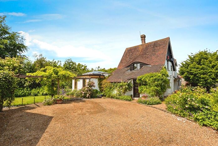 4 Bedroom Detached House For Sale In The Common, Sissinghurst, Cranbrook, Kent, TN17