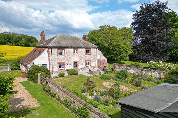 4 Bedroom Detached House For Sale In Barkway Road, Royston, SG8