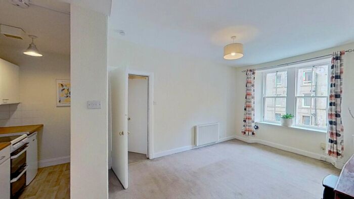 1 Bedroom Flat To Rent In Wardlaw Place, Edinburgh, Midlothian, EH11