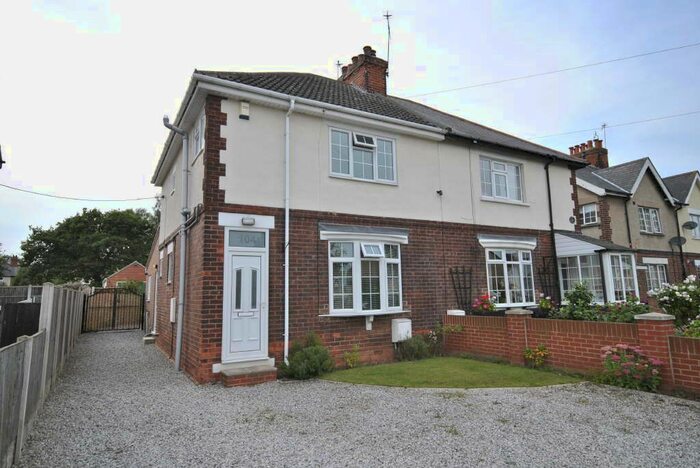 3 Bedroom Semi-Detached House To Rent In Doncaster Road, Tickhill, Doncaster, South Yorkshire, DN11