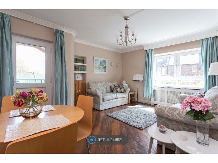 1 Bedroom Flat To Rent In South End Close, London, NW3