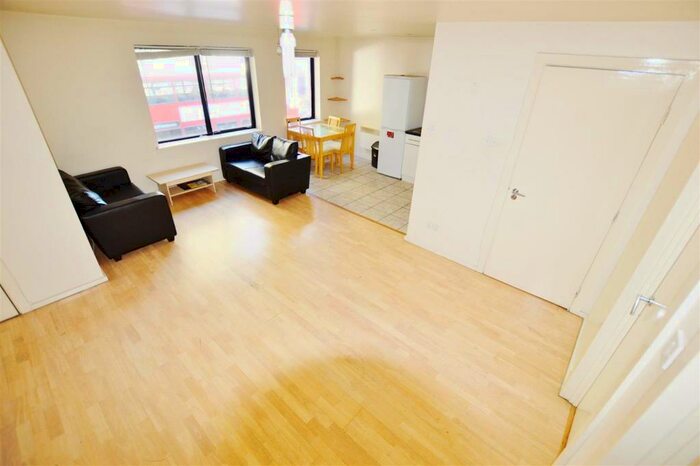 2 Bedroom Flat To Rent In Barking Road, London, E13