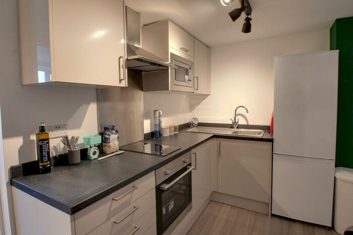1 Bedroom Flat To Rent In Beaumont Walk, Leicester, LE4