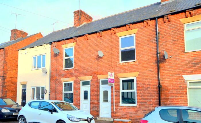 3 Bedroom Terraced House To Rent In Peveril Road, Eckington, S21