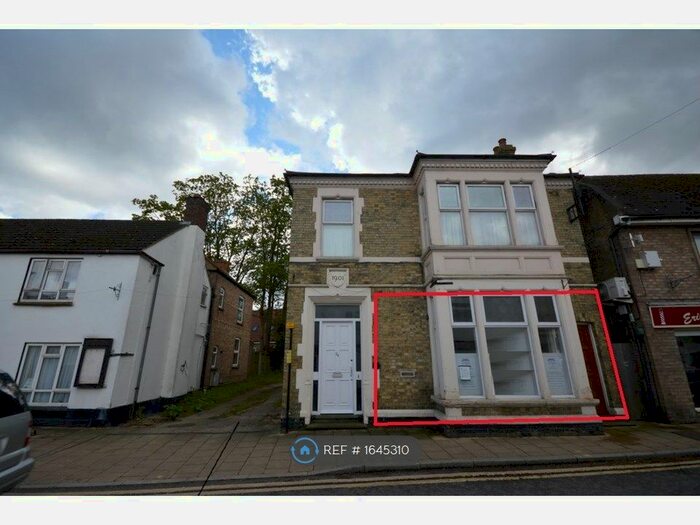 2 Bedroom Flat To Rent In Main Street, Littleport, Ely, CB6