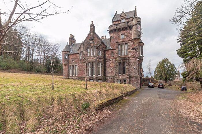 2 Bedroom Flat To Rent In Helenslee Road, Dumbarton, G82