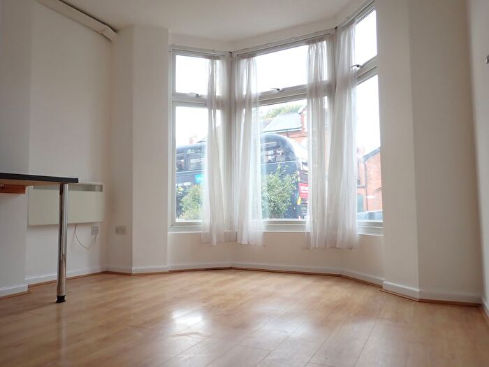 1 Bedroom Flat To Rent In Vicarage Road, Kings Heath, Birmingham, B14