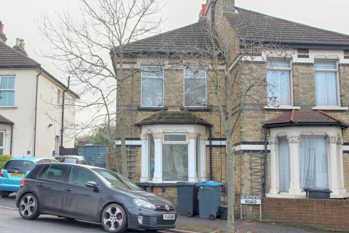1 Bedroom Flat To Rent In Crunden Road, South Croydon, CR2