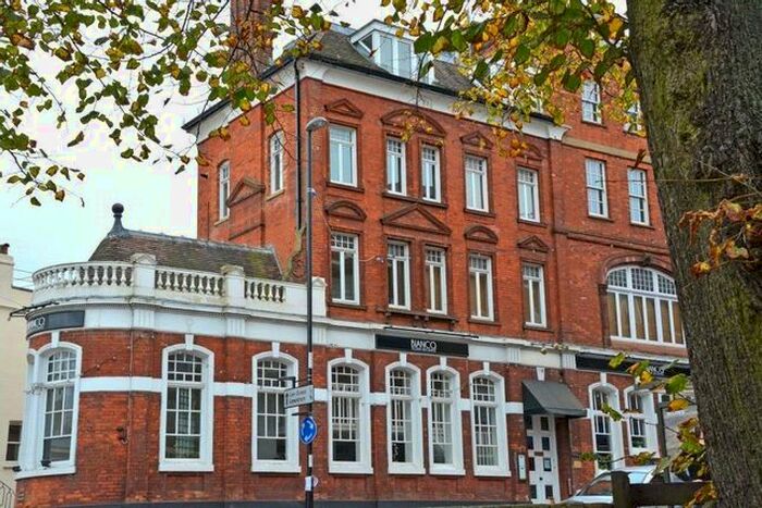 2 Bedroom Flat To Rent In Francis Dodd Court, Cresswell Park, London, SE3