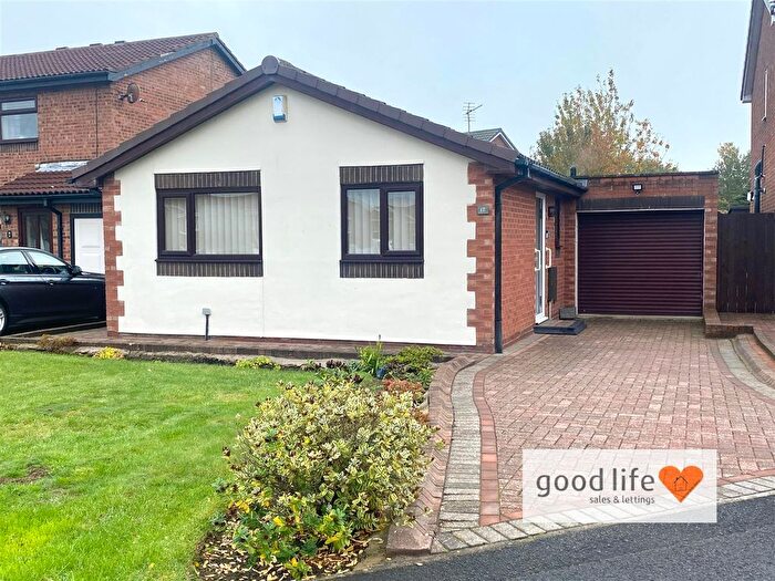 2 Bedroom Detached Bungalow For Sale In Gorleston Way, Blakeney Wood Sunderland, SR3