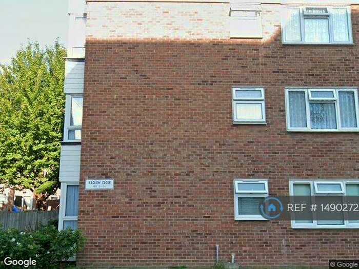 1 Bedroom Flat To Rent In Badlow Close, Erith, DA8