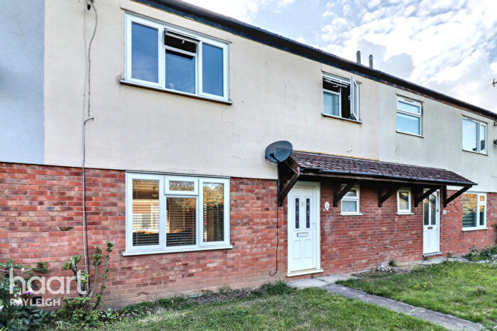3 Bedroom Terraced House For Sale In Biscay, Southend-on-Sea, SS2