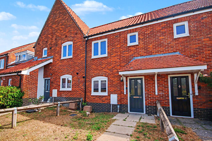 2 Bedroom Terraced House For Sale In Kestrel Close, Swaffham, Norfolk, PE37