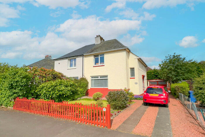 2 Bedroom Semi-Detached House For Sale In Gavinburn Gardens, Old Kilpatrick, G60
