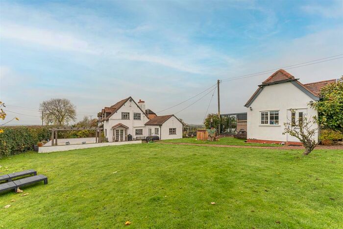 3 Bedroom Semi-Detached House For Sale In Trickses Lane, Ham Green, Redditch, Worcestershire, B97