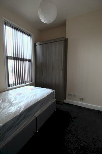 5 Bedroom House To Rent In Havelock Street Preston, PR1