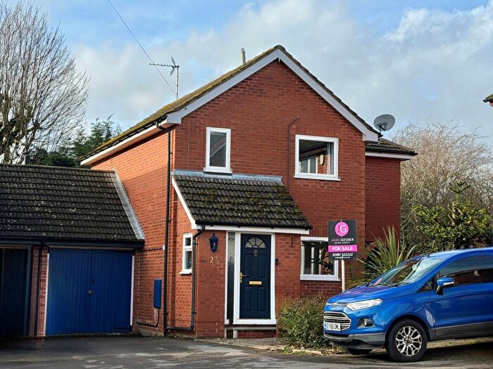 4 Bedroom Detached House For Sale In Kings Orchard, Brightwell-Cum-Sotwell, OX10