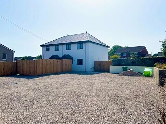 3 Bedroom Semi-Detached House To Rent In Parkend Road, GL16